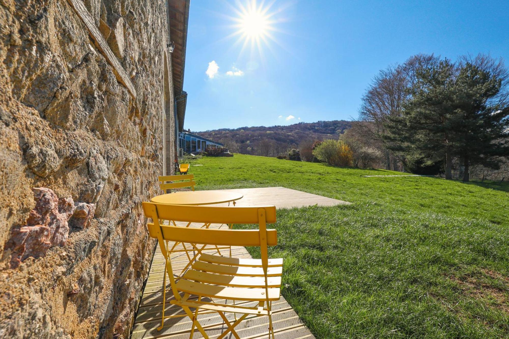 Villa De Luxe, Nichee Dans Les Montagnes Lavoine 外观 照片